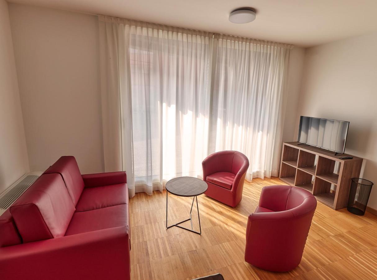 Aparthotel Piazza Lira *