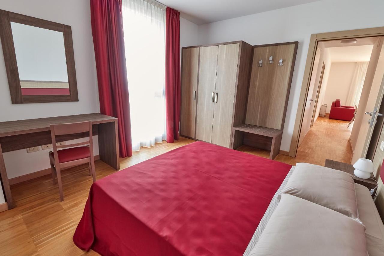 Piazza Lira Appart hôtel Schio