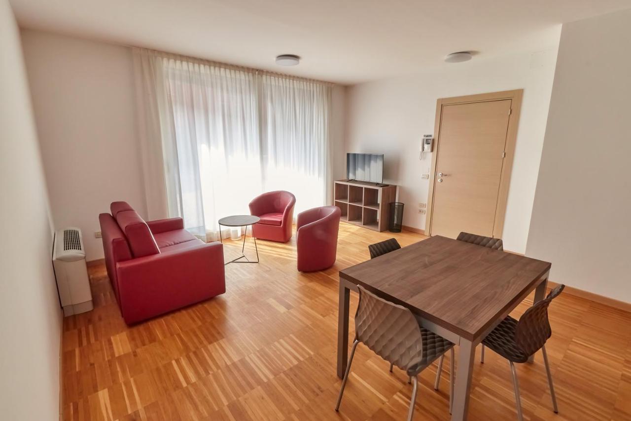 Appart hôtel Piazza Lira
